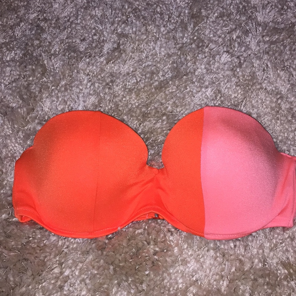 NWOT BATHING SUIT TOP